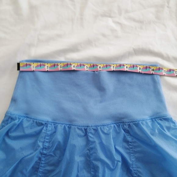 Alo Yoga Circuit Shorts in Marine Blue Loose Shorts Over Biker XXS - Picture 13 of 16